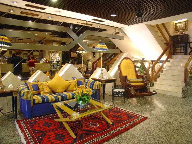 Foxa 25 Otel Madrid Dış mekan fotoğraf